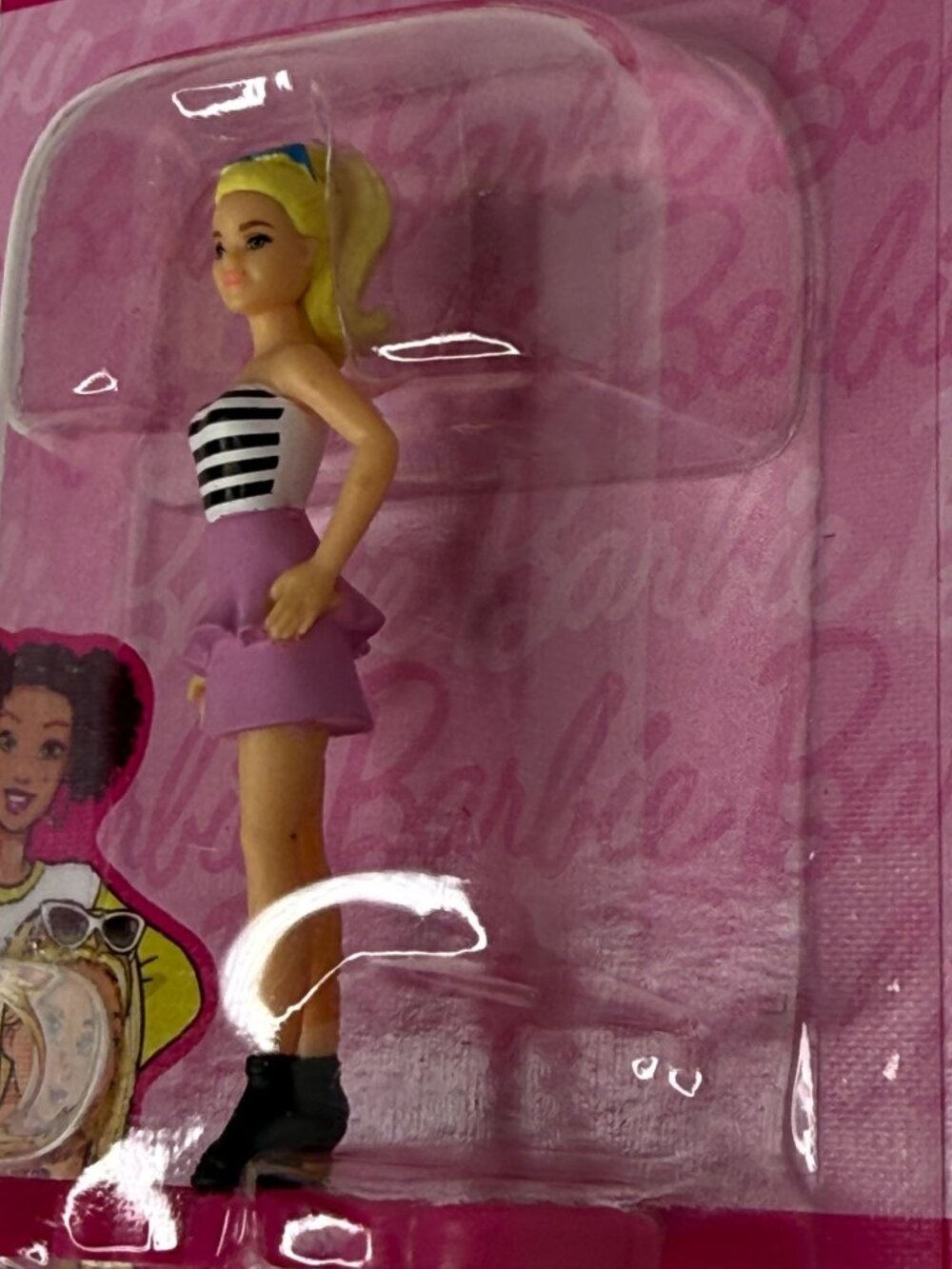 Barbie Mini Figure Blonde Pink Skirt Black White Top New - Picture 6 of 9